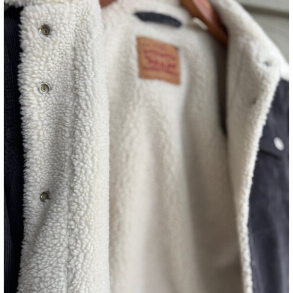 Levi’s Corduroy Sherpa Trucker Jacket Women’s XS Gray Faux Fur Lined - Picture 8 of 11